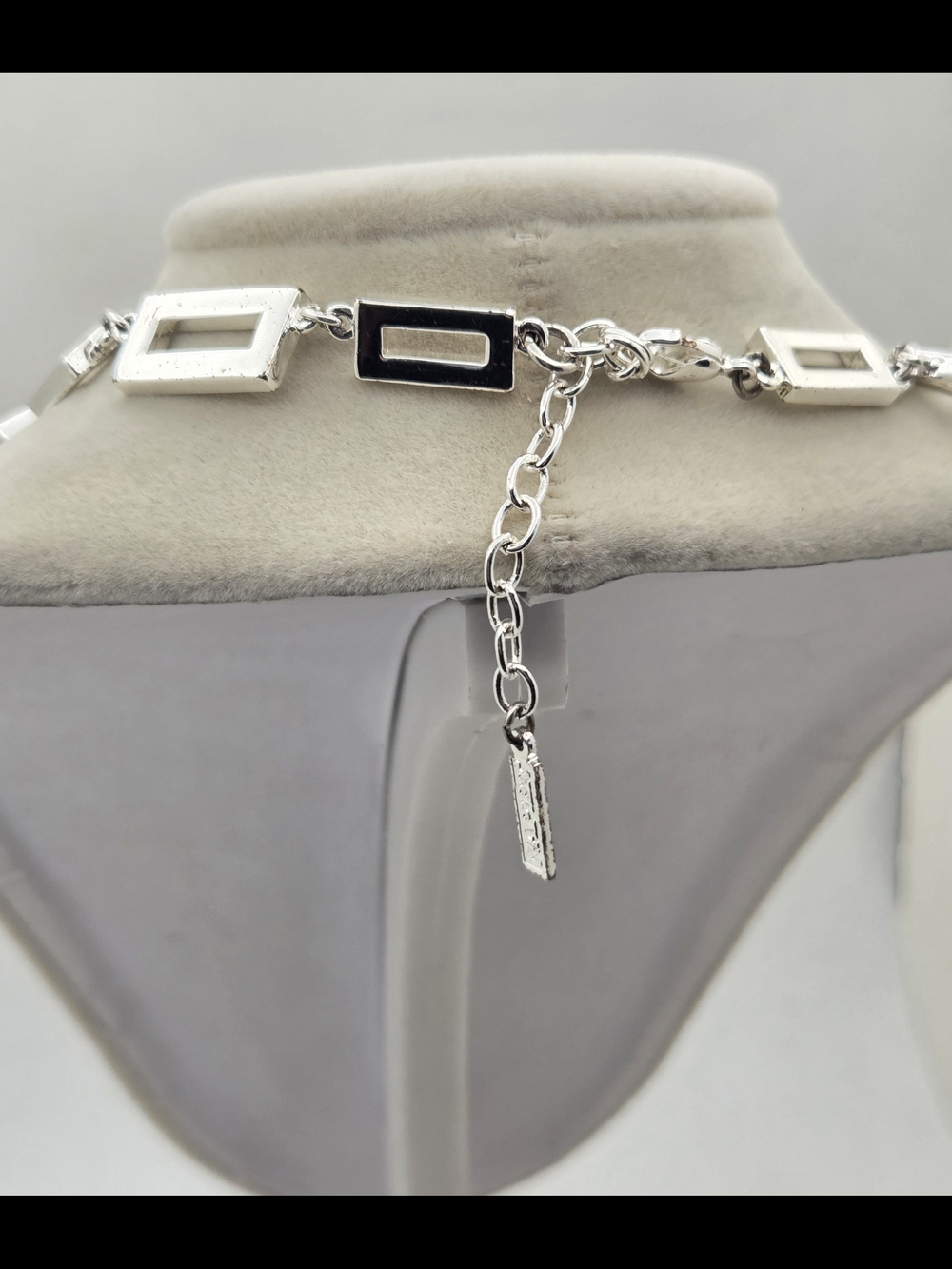 Signed Napier Rhodium Plated Art Deco Style Rhinestone Link Necklace - Picture 16 of 16